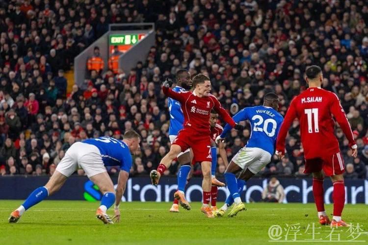 维尔茨首球还得再等等,英超官方确认利物浦的进球为乌龙球 维尔茨首球还得再等等,英超官方确认利物浦的进球为乌龙球